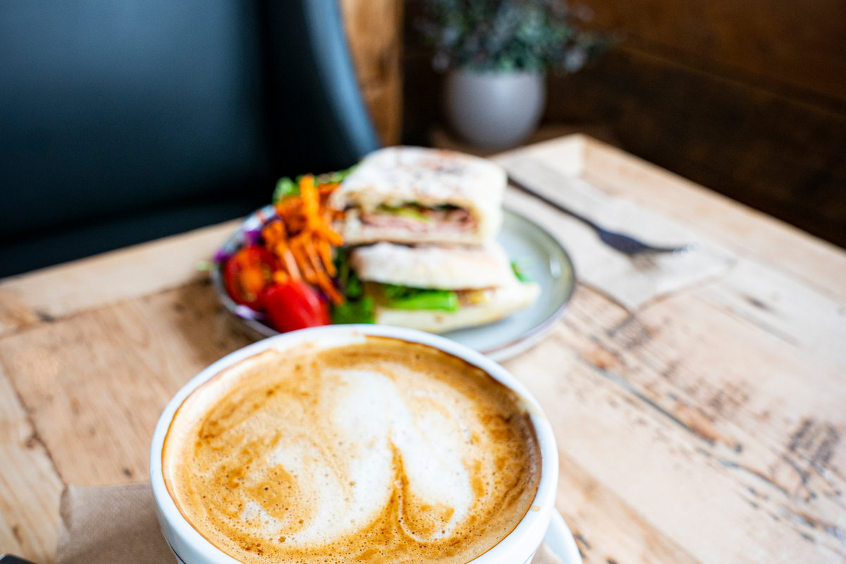 Coffee and breakfast at the café