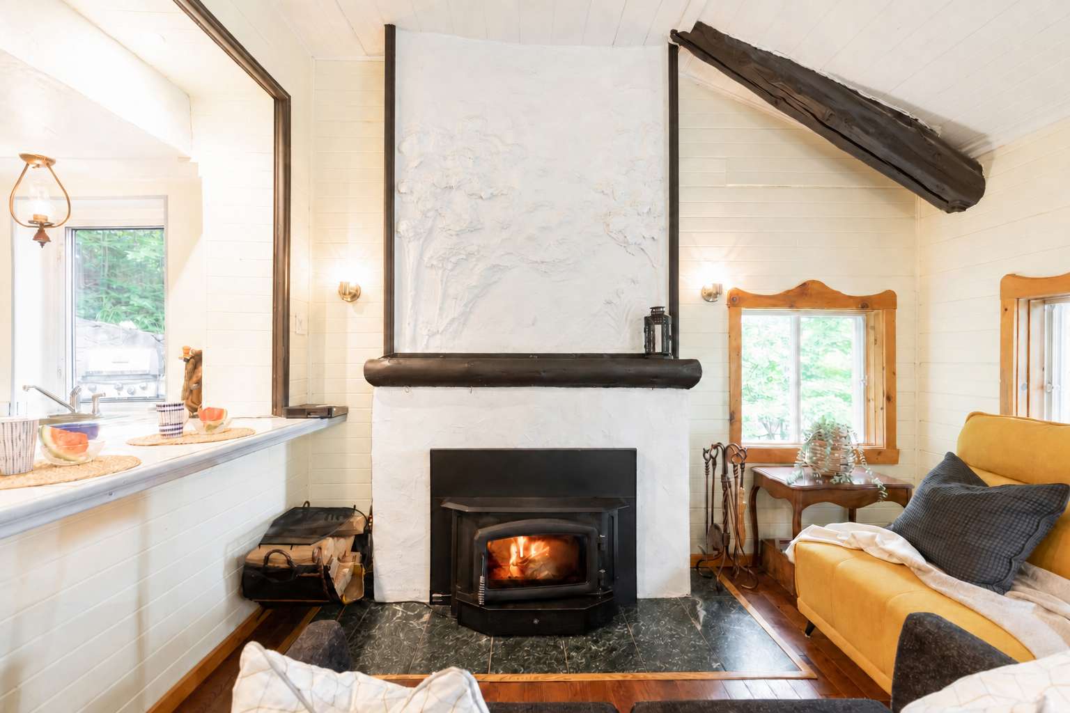 The fireplace at Le Refuge